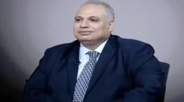 خبير اقتصادي يكشف تأثير تراجع سعر الدولار على الدين الخارجي المصري